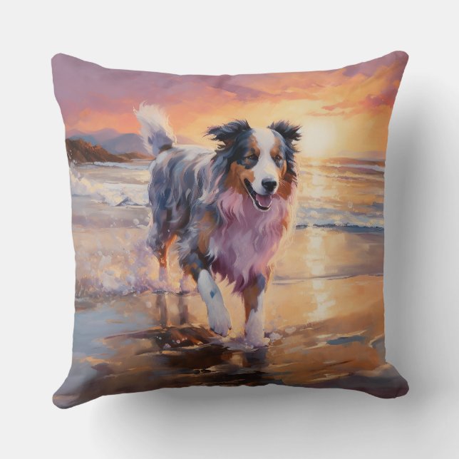 Sandy Australian Shepherd Dog on Beach Sunset Kissen (Rückseite)