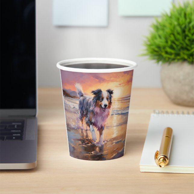Sandy Australian Shepherd Dog on Beach Sunset Pappbecher (InSitu)