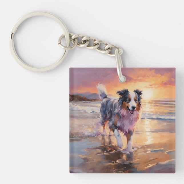 Sandy Australian Shepherd Dog on Beach Sunset Schlüsselanhänger (Vorderseite)