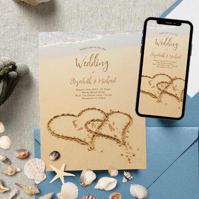 Sandy Beach Initials bei einer Hochzeit im Sand-Fo Einladung (Von Creator hochgeladen)