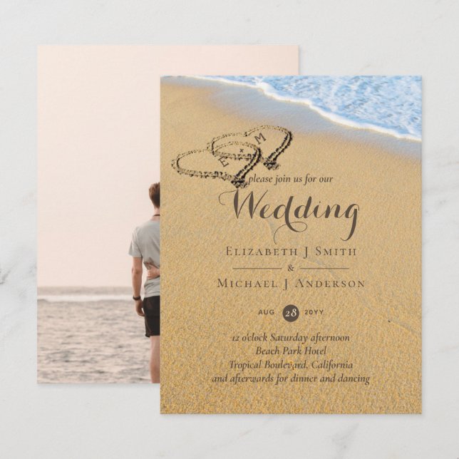 Sandy Beach Names in Sand Hearts Ocean Wedding Einladung (Vorne/Hinten)