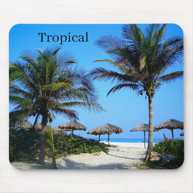 Sandy Beach With Palm Trees and An Ocean View Mous Mousepad (Vorne)