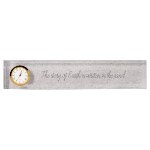 Sandy Desk Namplate Clock Namensplakette
