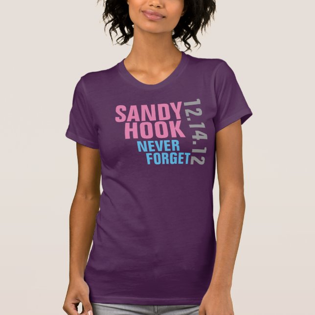 Sandy Hook nie vergessen T-Shirt (Vorderseite)