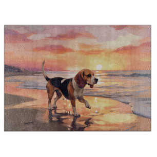 Sandy Paws Beagle Dog on Beach Sunset Schneidebrett