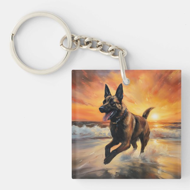 Sandy Paws Belgischer Malinois Hund auf Beach Suns Schlüsselanhänger (Vorderseite)