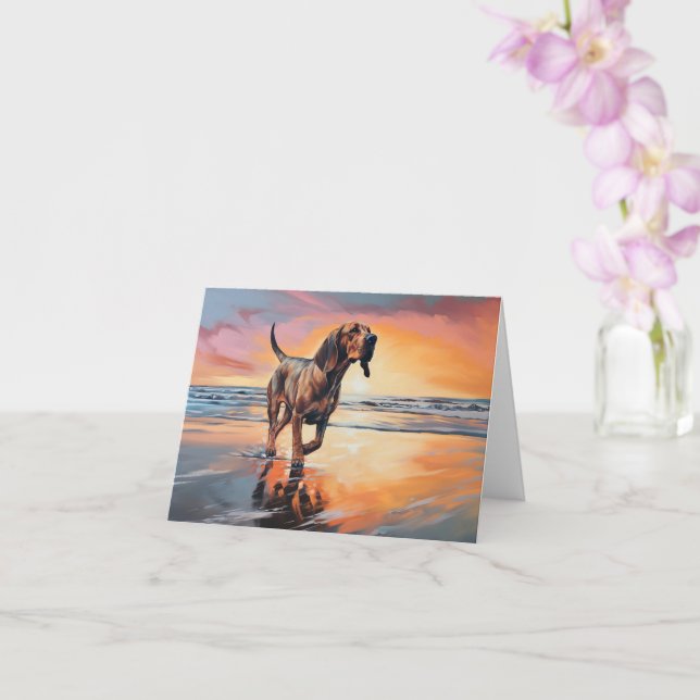 Sandy Paws Bloodhound Dog on Beach Sunset Karte (Orchidee)