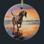 Sandy Paws Bloodhound Dog on Beach Sunset Keramik Ornament<br><div class="desc">Tauchen Sie ein in die ruhige Schönheit unseres Hundes "Sandy Paws and Sunset Hues" mit Sonnenuntergang am Strand. Diese faszinierende Szene vereint das Wesen eines perfekten Abends am Ufer, mit einem treuen Hund, der den goldenen Sand und die atemberaubenden Farben der untergehenden Sonne genießt. Ob Hundeliebhaber oder Sonnenuntergang - dieses...</div>