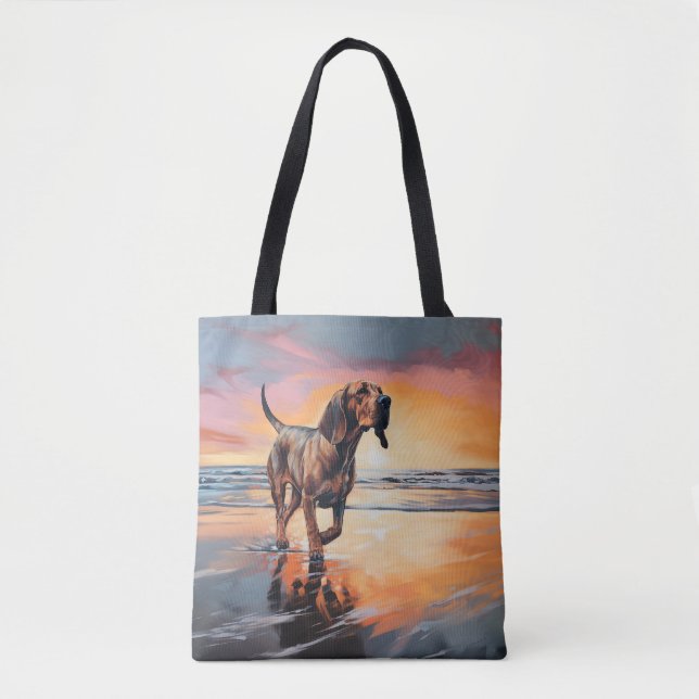 Sandy Paws Bloodhound Dog on Beach Sunset Tasche (Vorderseite)