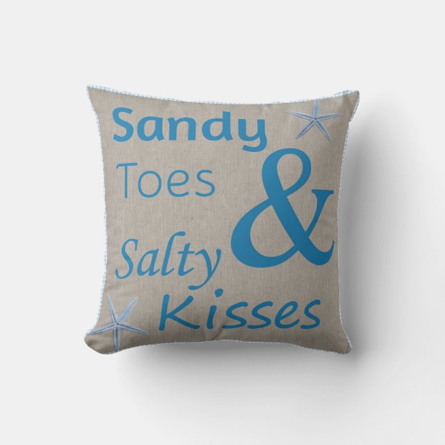 Sandy-Zehen und salziges Kuss-Strand-Leben-Zitat Kissen (Vorderseite)