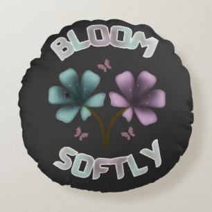 Sanft blühendes Frühlingsblumendesign Pastell Cott Rundes Kissen