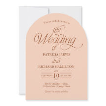 Sanfte Pfirsich-Minimalistische Bogentraumhochzeit