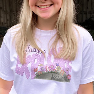Sanftes Lila Whimsical Garden Explore T-Shirt