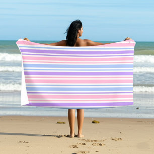 Sanftes Rosa, Blau und Lila Sommerstreifen Strandtuch