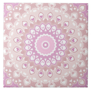 Sanftes Rosa-Mandala mit Herz- und Blütenblatt-Mot Fliese