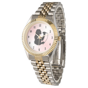 Sängerin mit schwarzen Zahlen rosa Armbanduhr