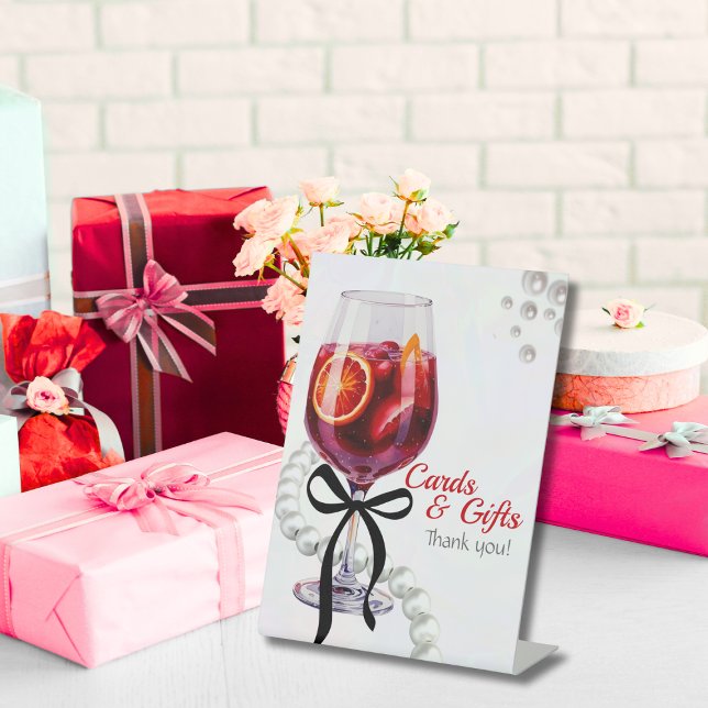Sangria & Sass Cards & Geschenke Sockelschild (Sangria & Sass Cards & Gifts Pedestal Sign)