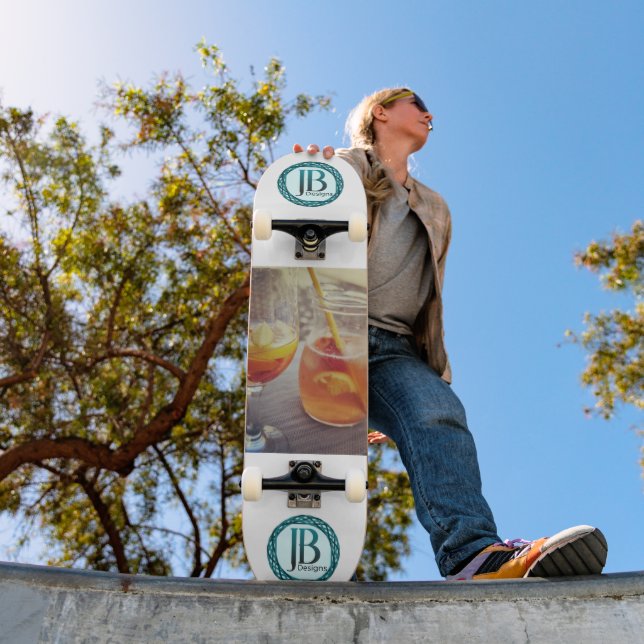 Sangria und Sonnenschein Skateboard (Außenbereich 1)