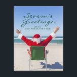 Sankt, die auf einem australischen Strand sich Feiertagspostkarte<br><div class="desc">Weihnachtsmann am Strand</div>