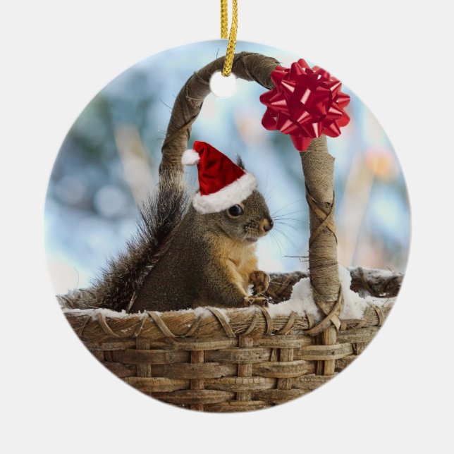 Sankt-Eichhörnchen im Schnee Keramik Ornament (Vorne)