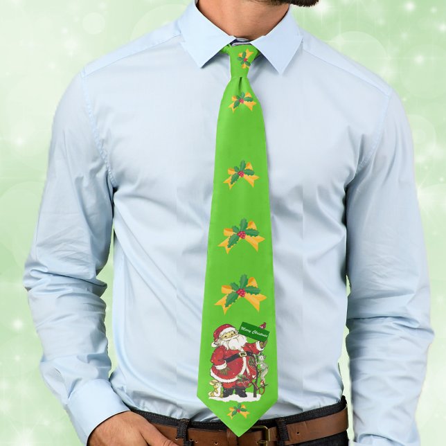 Santa Animals Holly Bow Frohe Weihnachten Krawatte (Santa Claus with little animals in snow golden bows with holly leaves on green Christmas neck tie.)