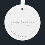 Santa Barbara, Kalifornien Reisen USA Simple Ornament<br><div class="desc">Santa Barbara, Kalifornien. Ein moderner einfacher, individueller Sake. Für zusätzliche Personalisierung, fügen Sie ein Foto auf die Rückseite des Ornaments. Bitte senden Sie mir eine Nachricht mit Fragen oder ergänzenden individuellen Designanfragen.</div>