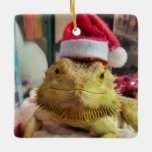Santa Beardie Keramikornament<br><div class="desc">Niedlicher bärtiger Drache mit Weihnachtsmannmütze</div>