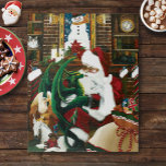 Santa Christmas Dragon Fantasy<br><div class="desc">Santa mit einem jungen grünen Drachen auf seinem Schoß. In der Höhle des Weihnachtsmannes gibt es eine Tüte Spielzeug, Gänseleber, weiße Einhorn und zwei Katzen in Bücherregalen. Hinter dem Hotel befindet sich ein Kamin, Bücherregale mit Büchern und Wandteppichen eines Schneemanns</div>