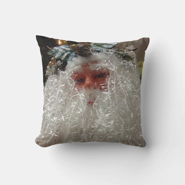 SANTA CLAUS AUS ALTER PILLOW KISSEN (Vorderseite)