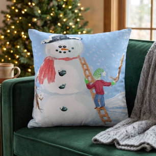 Santa Claus Helfer baut einen albernen Schneemann Kissen
