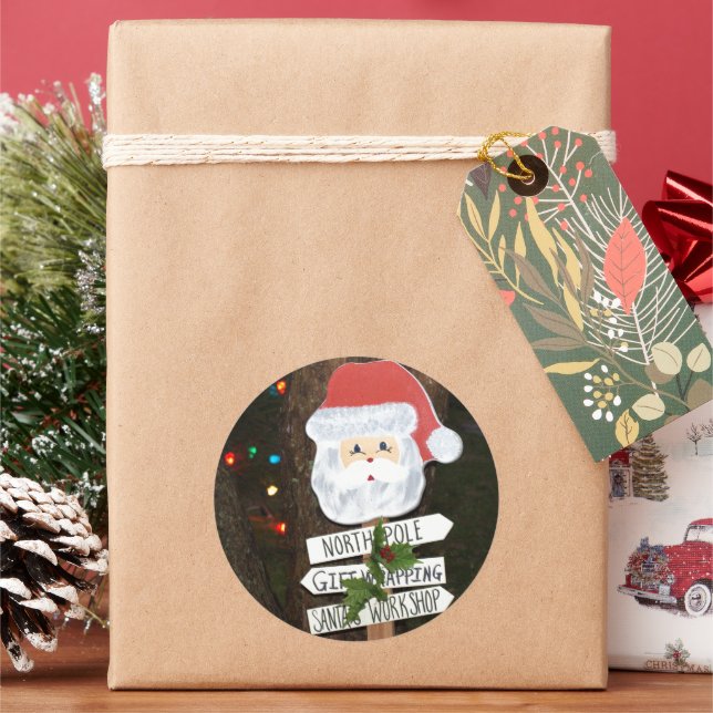 Santa Claus Tree Lights North Pole Runder Aufkleber (Feiertag)