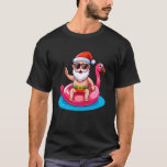 Santa Flamingo Floatie Beach Funny Christmas in Ju T-Shirt<br><div class="desc">Santa Flamingo Floatie Beach Funny Christmas im Juli Sommer</div>
