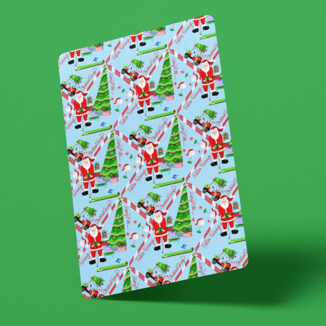 Santa Golfing by Christmas Tree Spielkarten (Santa's Golf Surprise: Festive Cards for Die-hard Golfers, Hole-in-one Fun!)