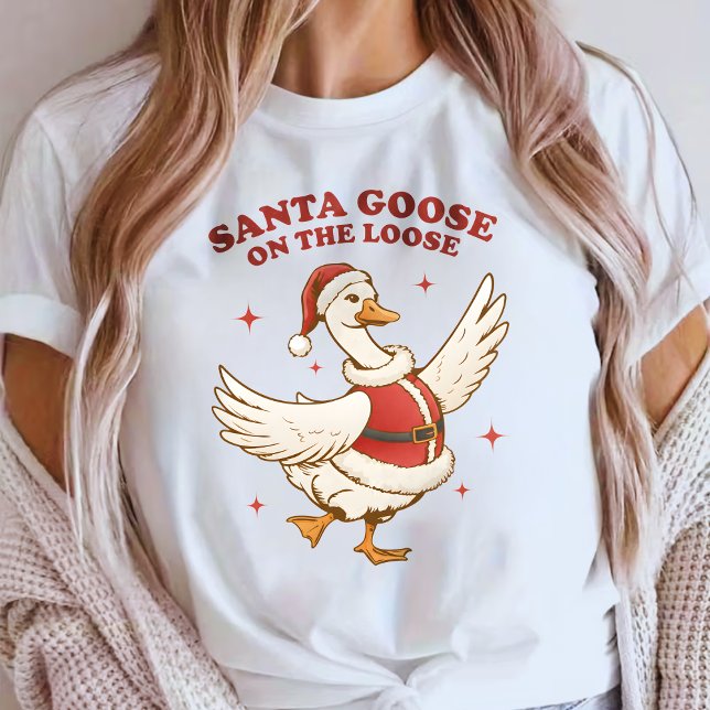 Santa Goose on the Loose – Christmas Goose T-Shirt (Von Creator hochgeladen)