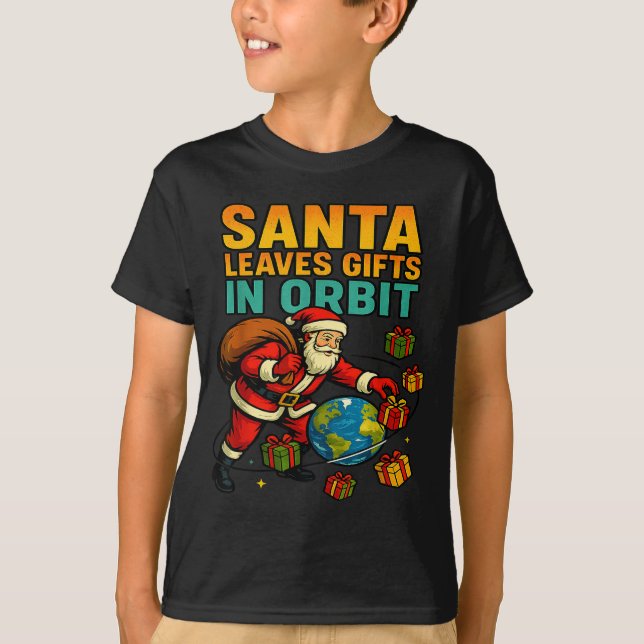 Santa Leaves In Orbit Funny Xmas Space  T-Shirt (Vorderseite)