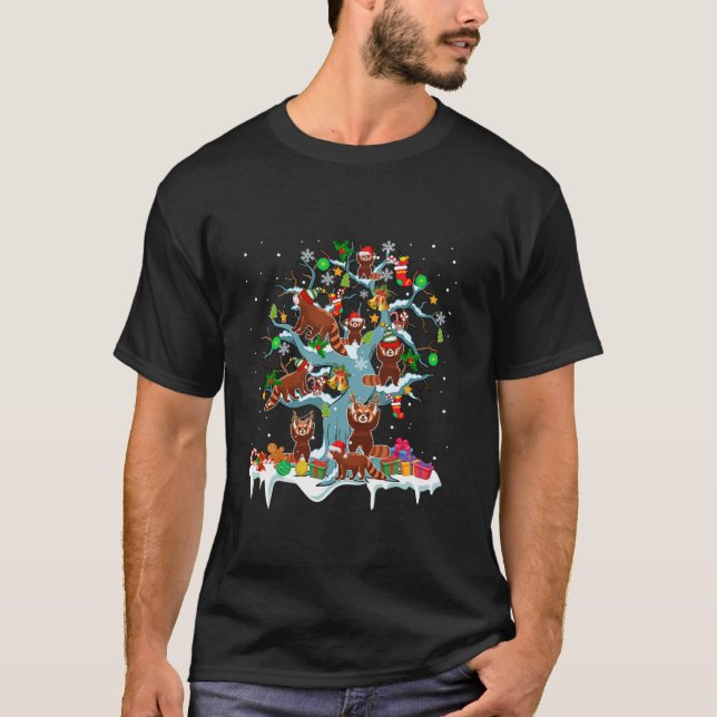 Santa Reindeer Elf Red Pandas On Xmas Tree Lights  T-Shirt (Vorderseite)