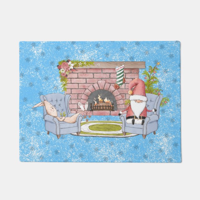 Santa Relaxen am Kamin mit Osterhase Fußmatte (Vorderseite)
