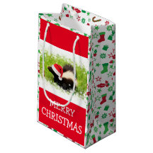Santa Skunk mit Weihnachtsmuster