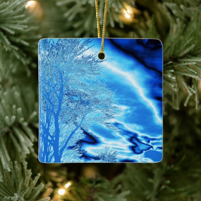 Sapphire and Iced Blue Stormy Sky Keramikornament (Baum)