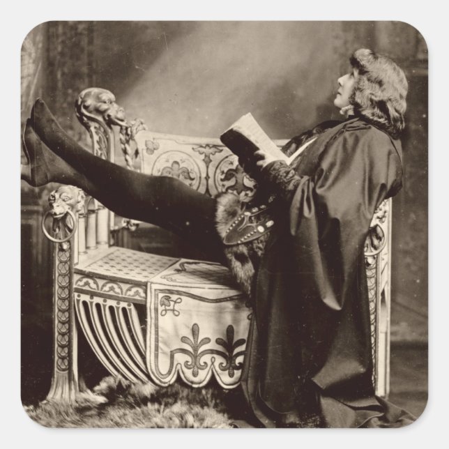 Sarah Bernhardt (1844-1923) als Hamlet 1899 Quadratischer Aufkleber (Vorderseite)