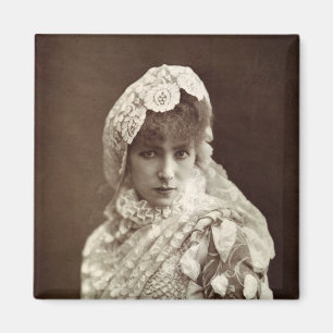 Sarah Bernhardt in der Rolle von Marion Delorme Magnet