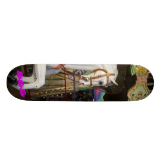 SarahthEMarvelous Skateboard - Karussell