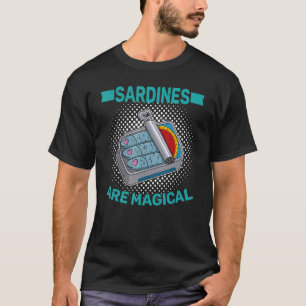 Sardine Sardellen Geschirr Fischkonserven Fischküc T-Shirt
