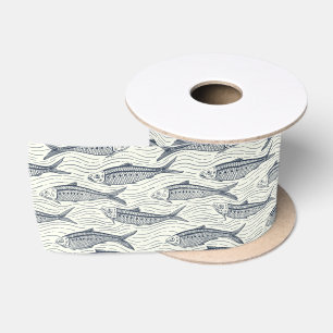 Sardinen in Bewegung in navy und elfenbein Satinband