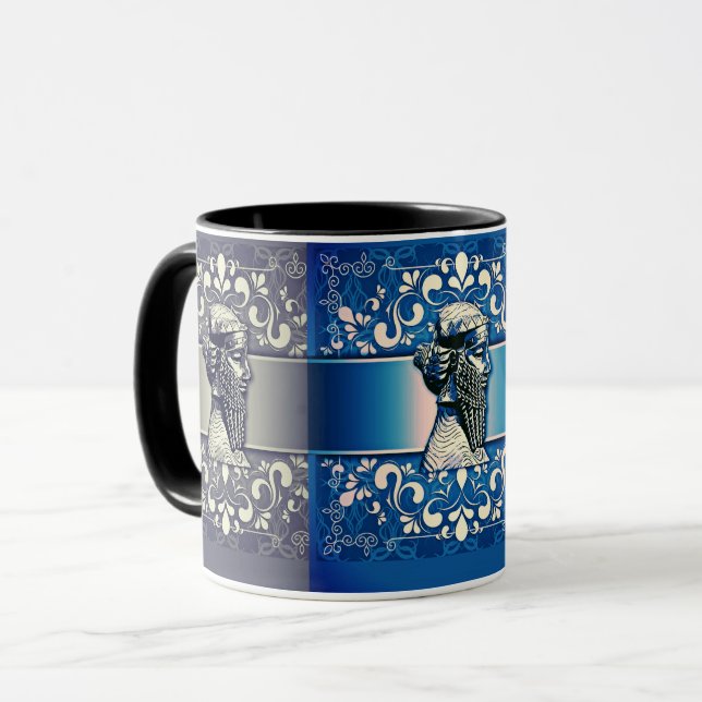 Sargon II-Tasse Tasse (Vorderseite Links)