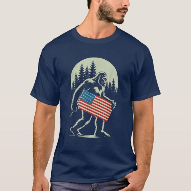 Sasquatch American Flag für 4. Juli Bigfoot T-Shirt (Vorderseite)