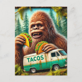 Sasquatch im Mosswald mit Tacos Postkarte