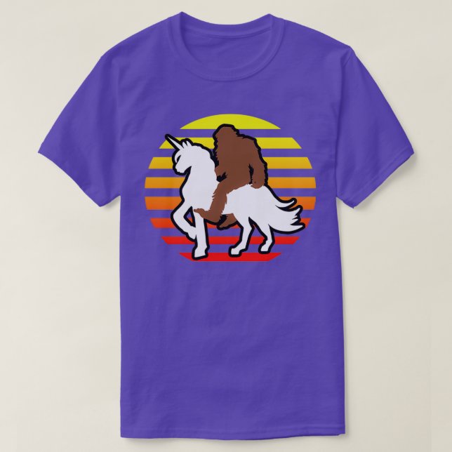 Sasquatch Reiten Ein einzigartiges Geschenk Ideen  T-Shirt (Design vorne)
