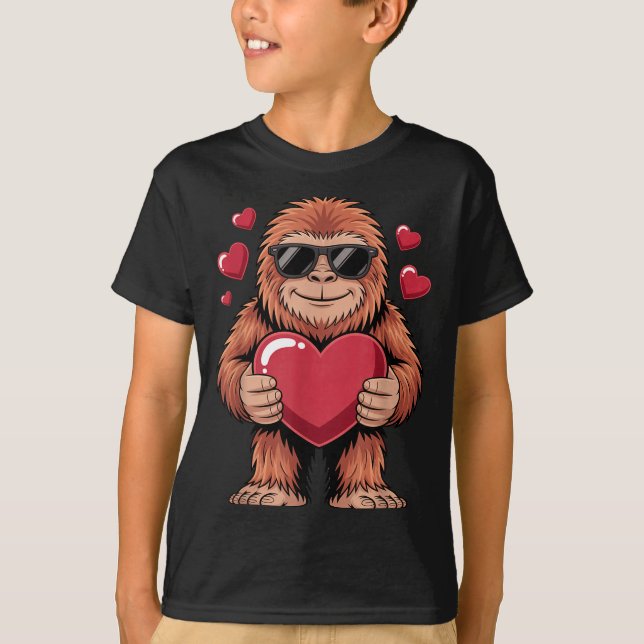 Sasquatch Valentine's Day - Bigfoot Heart Sungles  T-Shirt (Vorderseite)