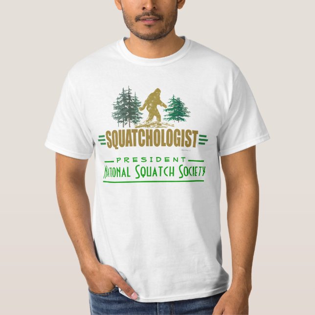Sasquatching, Sasquatch Hunter T-Shirt (Vorderseite)